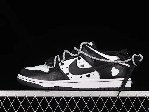 All Categories Nk SB Dunk Series Nk SB Dunk Low Low-top Sneakers Nk Dunk Low Black and White Red Panda Valentine's Day Customized Deconstructed Strap Casual Sneakers DD1503-106